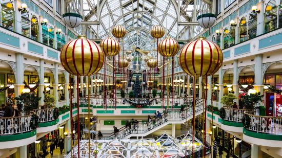 Decoración navideña en centro comercial St Stephen´s Green